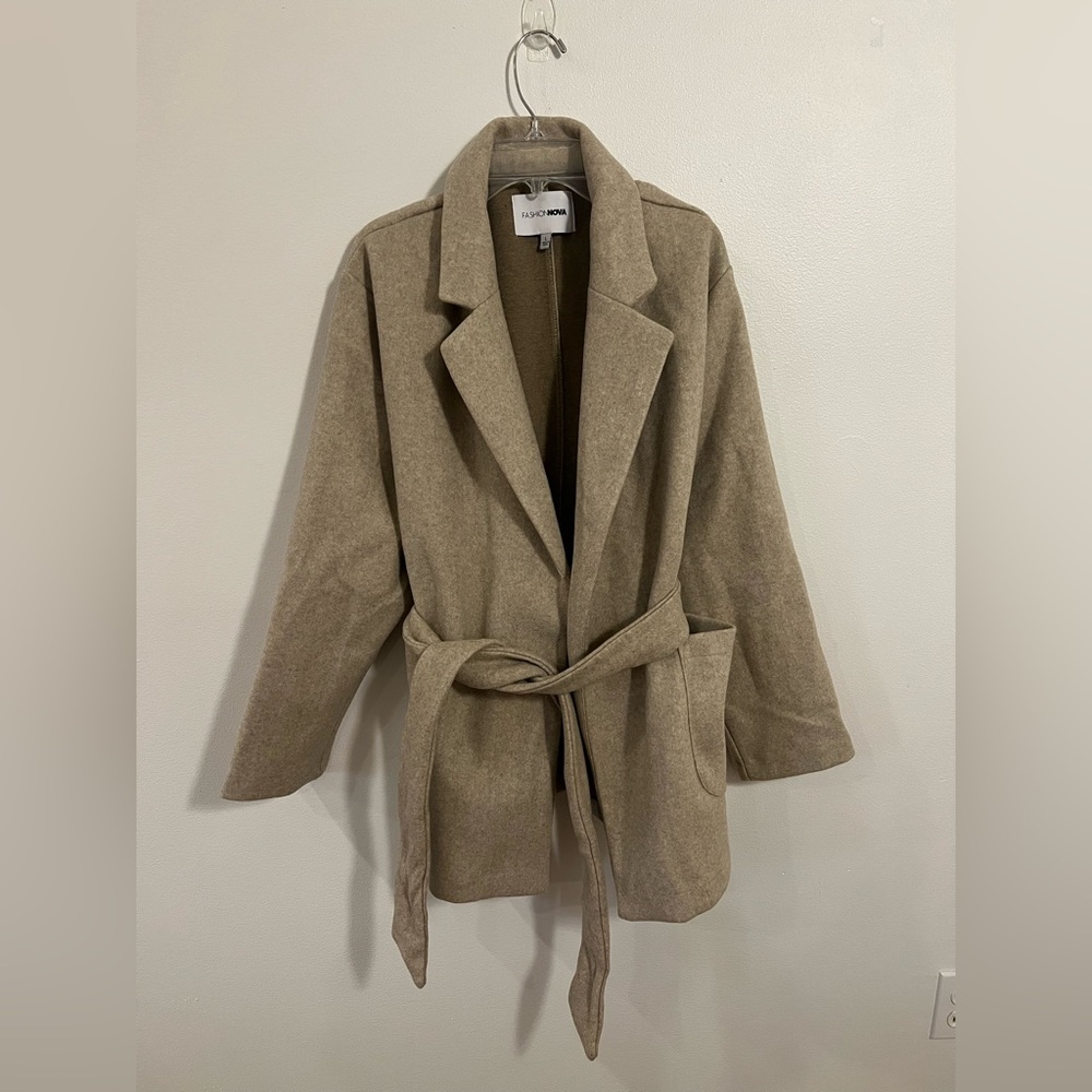 Fashiona Nova tan peacoat